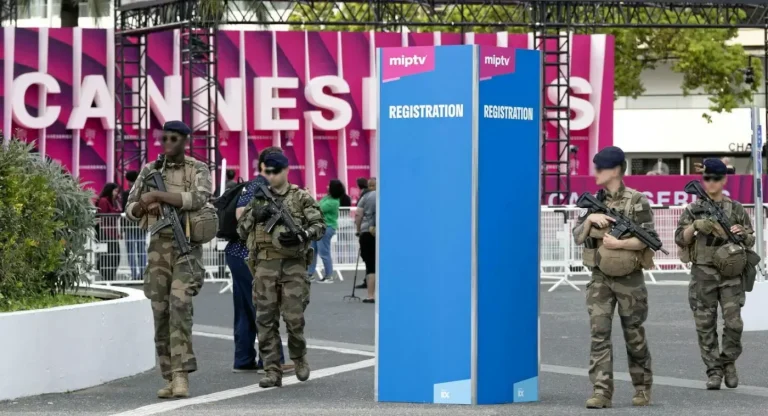 dépenses militaires